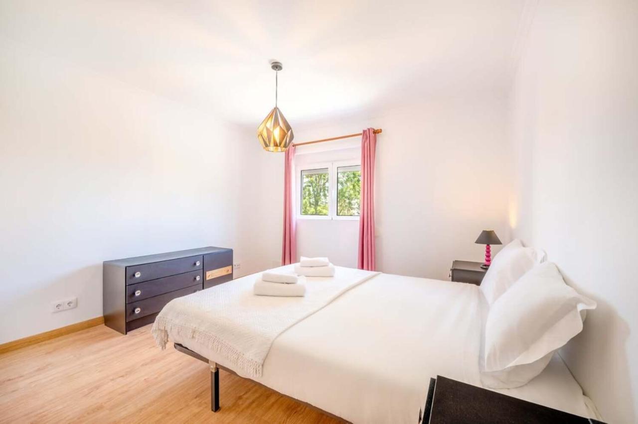 Guestready - Sweet Melody Near The Airport Lägenhet Lisboa Exteriör bild